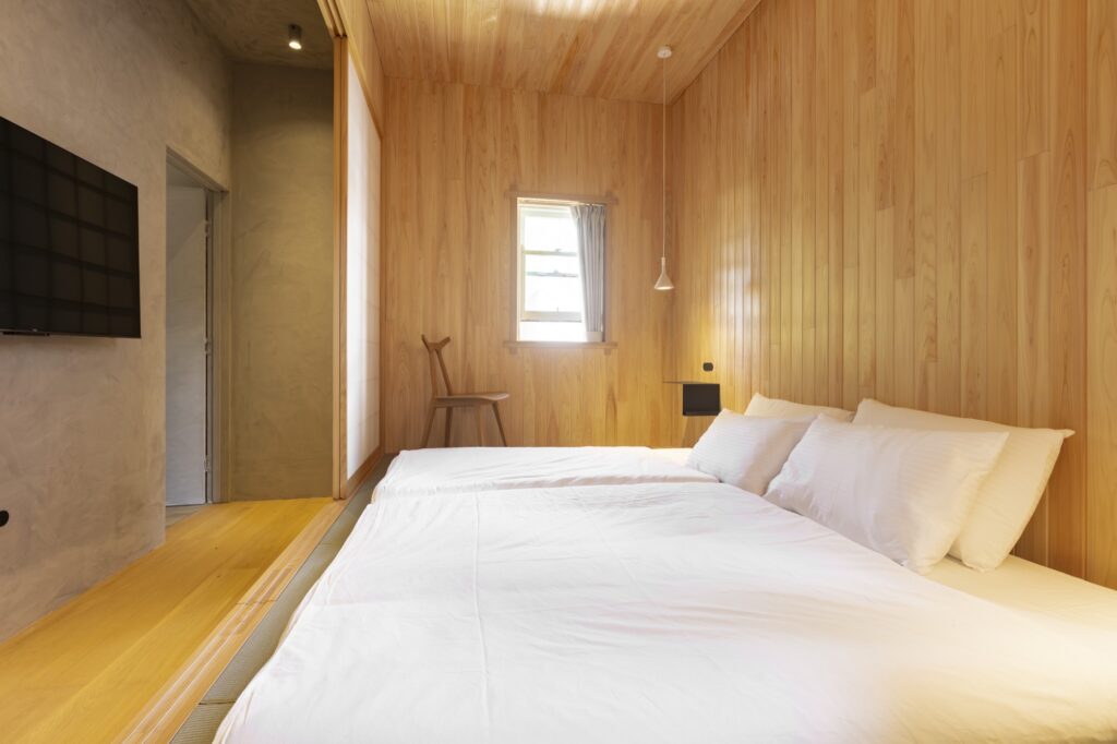 tatami heavan japanese styel room beach house alternative st kilda in the brick spa hotel